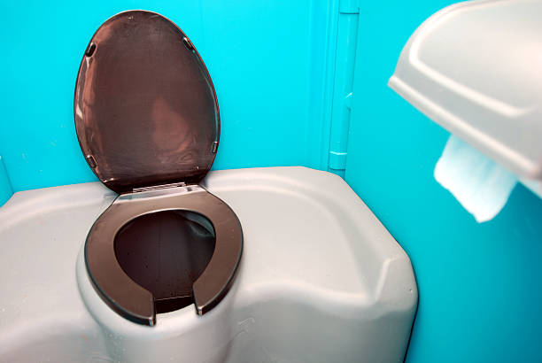Best Restroom trailer rental cost  in Syracuse, NE